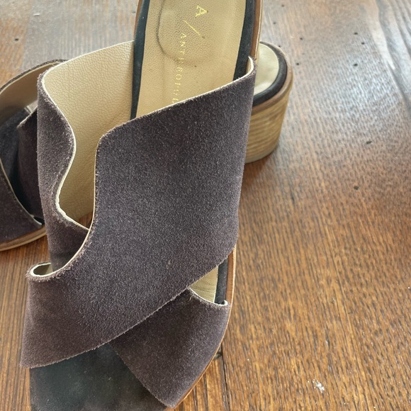 Anthropologie Shoes - Anthropologie Brown Platform Shoes with Suede Straps